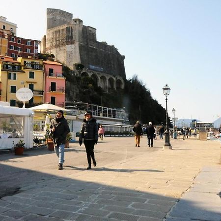 Apartamento La Finestra Del Pesco Lerici Exterior foto